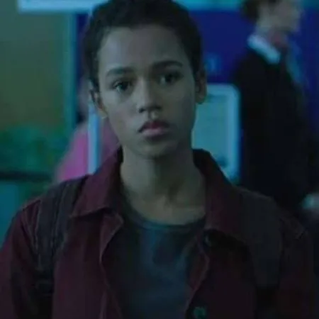 chat with ai character: taylor Russell 