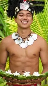 ai character: Malikai  background