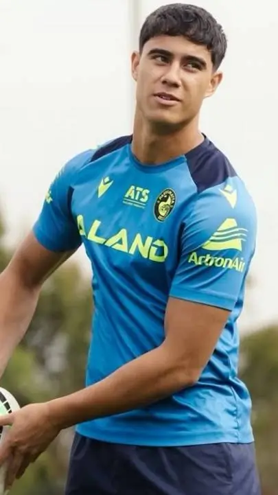 ai character: Blaze Talagi background