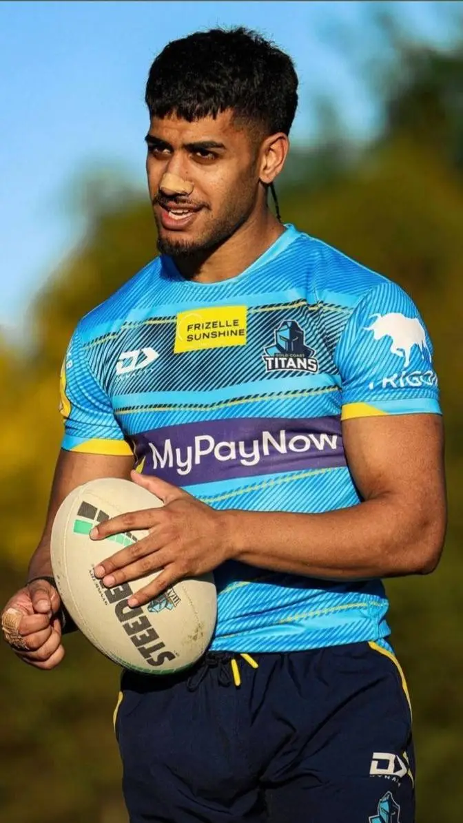 ai character: Alofiana background