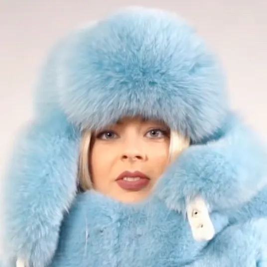 chat with ai character: Bertha Bunny 2