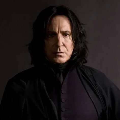 chat with ai character: Hp Snape'sdaughter