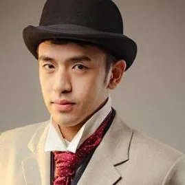 chat with ai character: Fidel de los Reyes