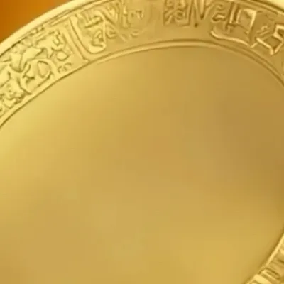 chat with ai character: The Gold Coin