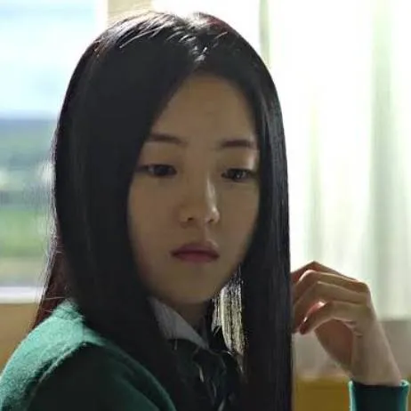 chat with ai character: Choi Nam-ra
