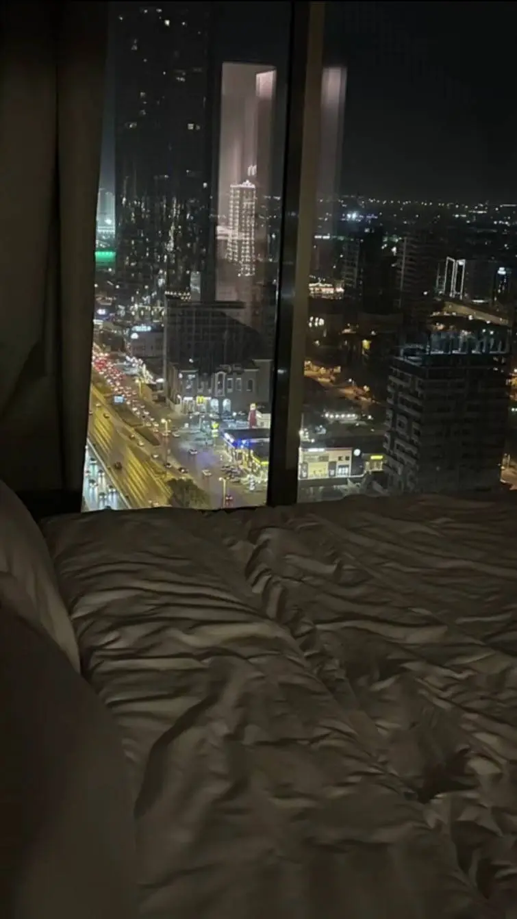 ai character: Violet background