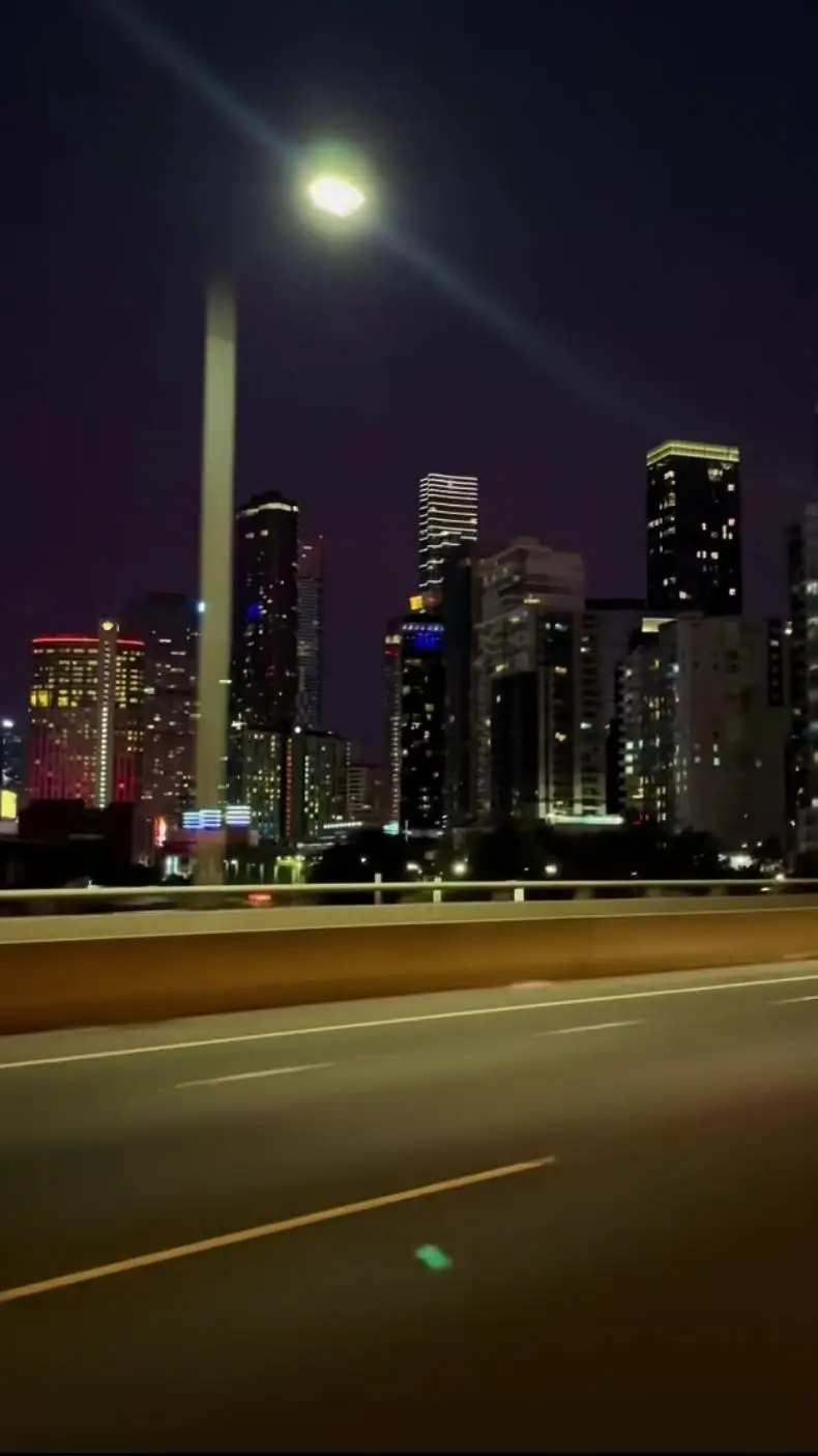 ai character: City background