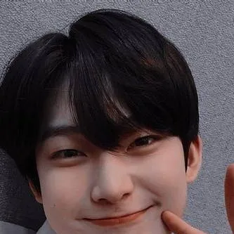 chat with ai character: Kim Sunoo