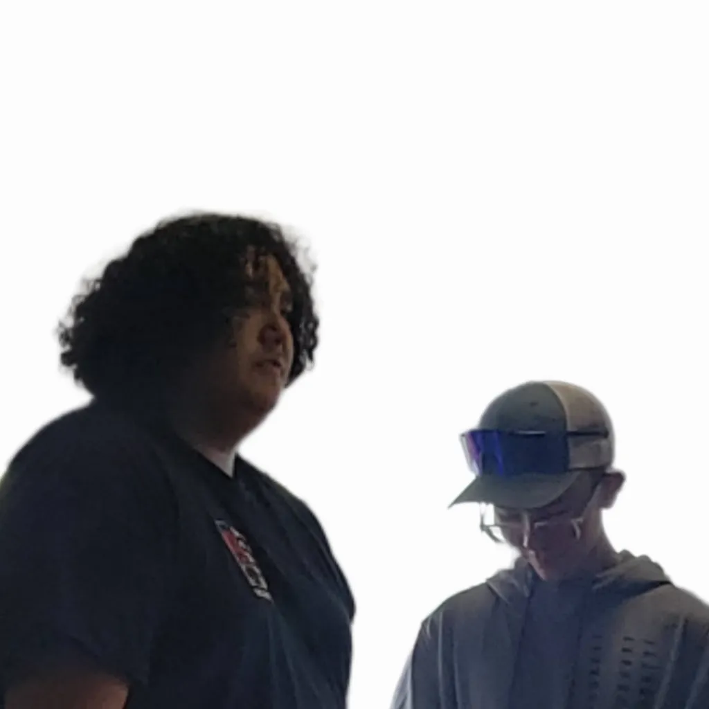 chat with ai character: zantru