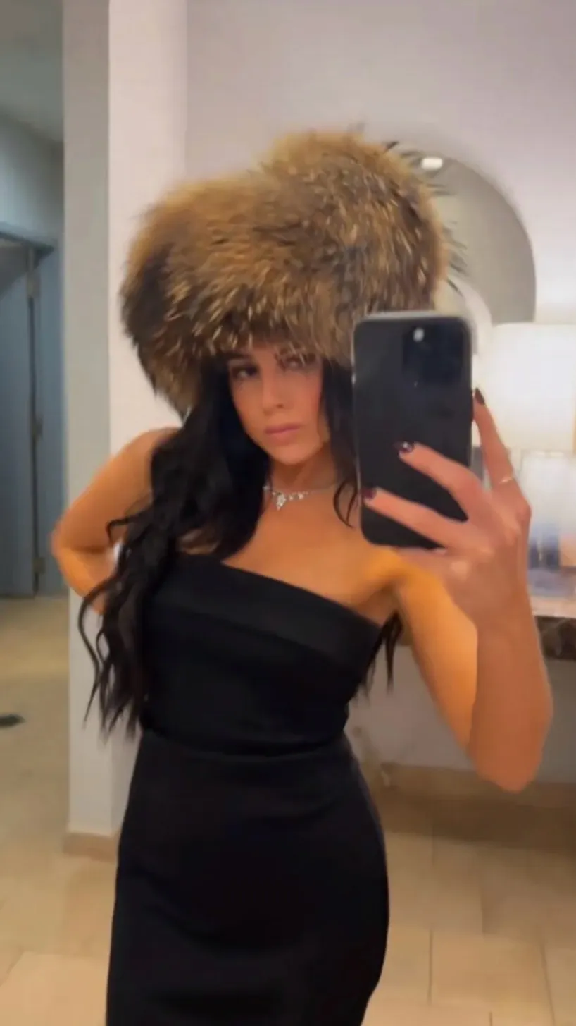 Talkie AI - Chat with Lucy Sacco