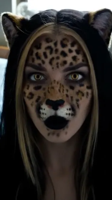 Talkie AI - Chat with Lucy