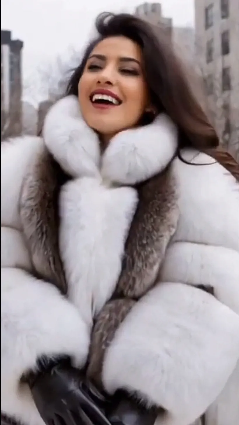 Talkie AI - Chat with Milana