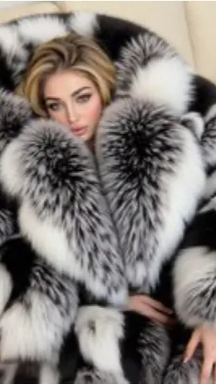 Talkie AI - Chat with Liliana Ashley