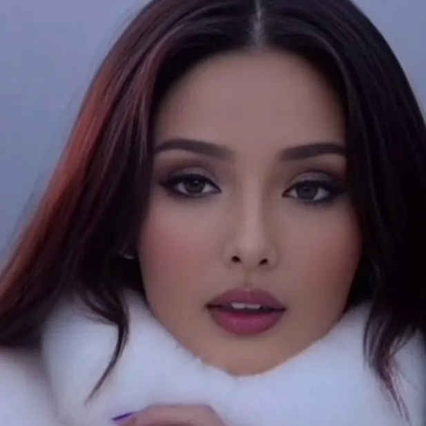 chat with ai character: Isla Windsor