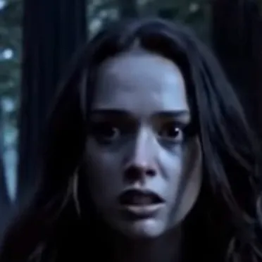 chat with ai character: Bella