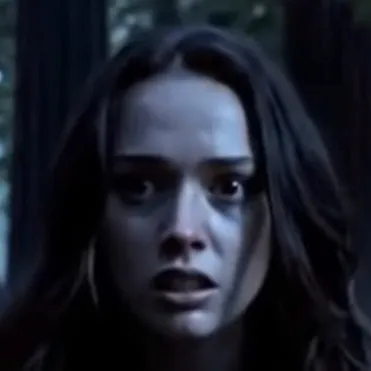 chat with ai character: Bella