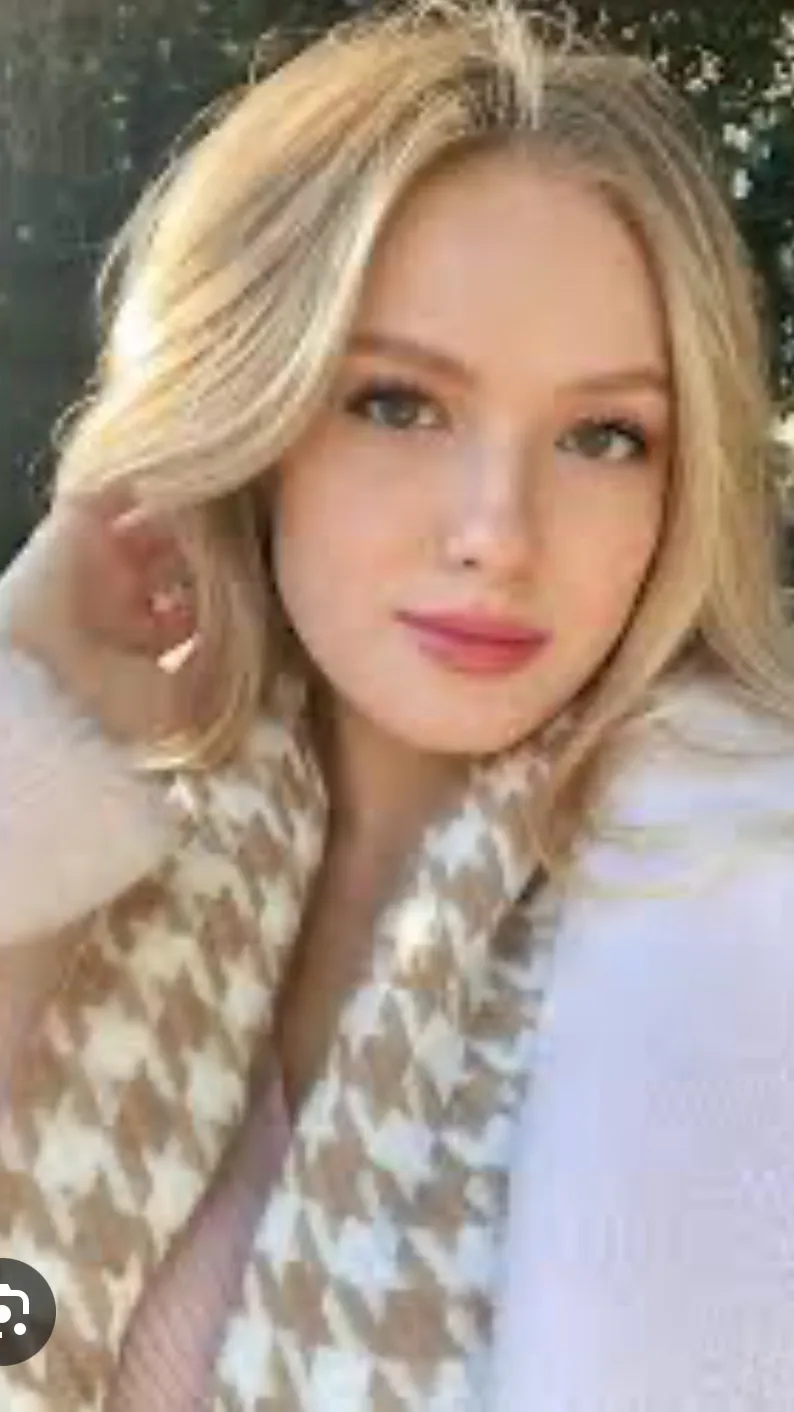 ai character: Anna Rybalko 3 background