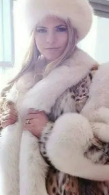 Talkie AI - Chat with Tessa