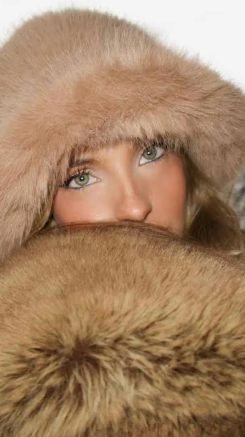 Talkie AI - Chat with Lexi Rivera