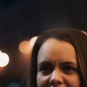 chat with ai character: Tiffany