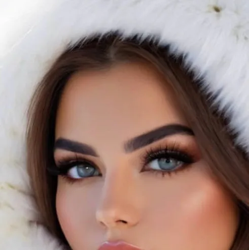chat with ai character: Brooke Landry