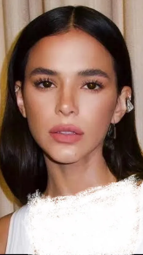 Talkie AI - Chat with Bruna Marquezine
