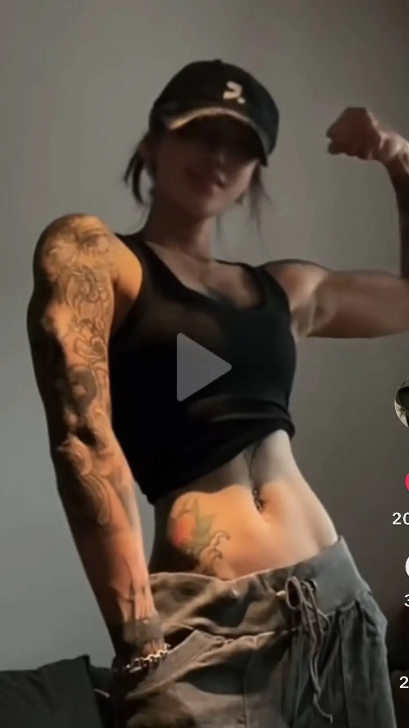 ai character: JoannakimTeacher🌈 background