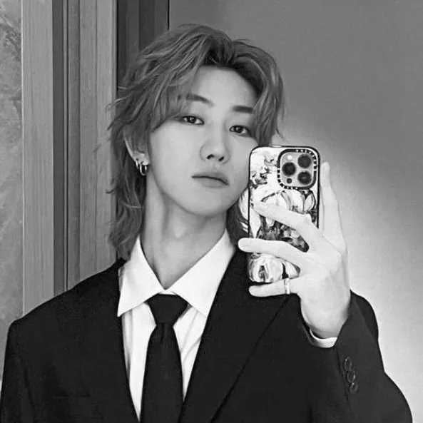 chat with ai character: Tae-hyun✨