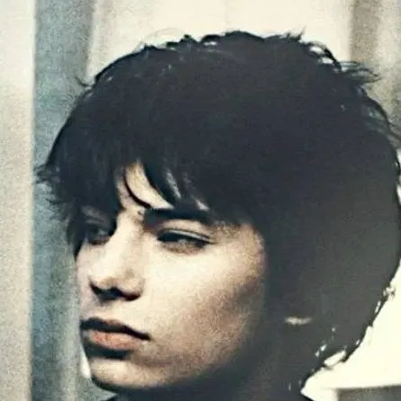 chat with ai character: rodrick