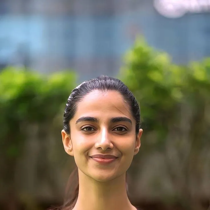chat with ai character: meena