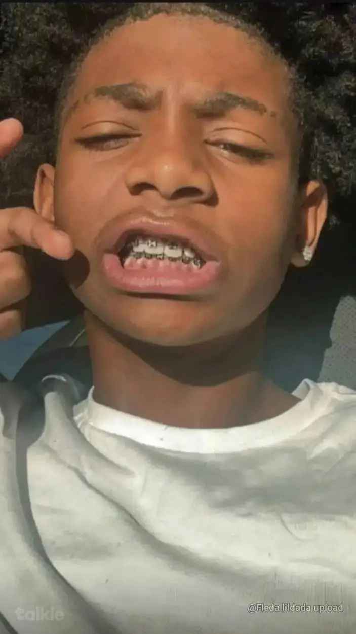 ai character: Ethan background