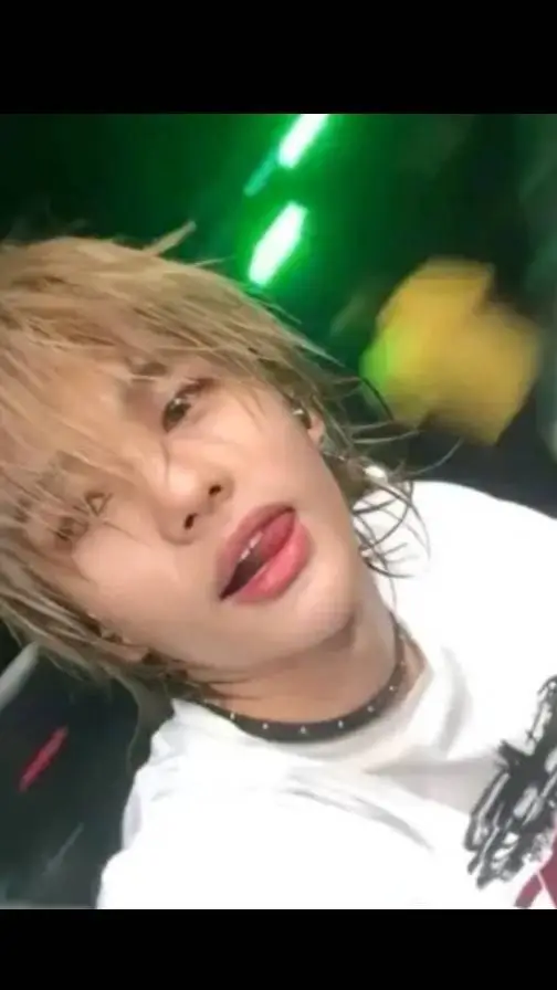 ai character: skz random background