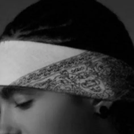 chat with ai character: tom maulitz