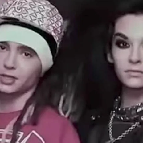 chat with ai character: kaulitz twins