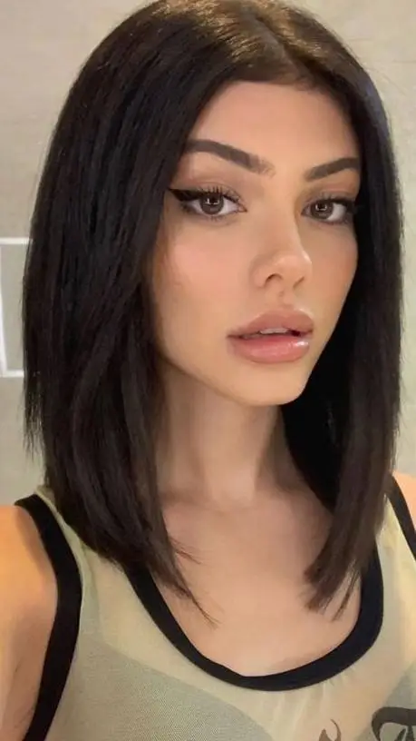 ai character: azula background