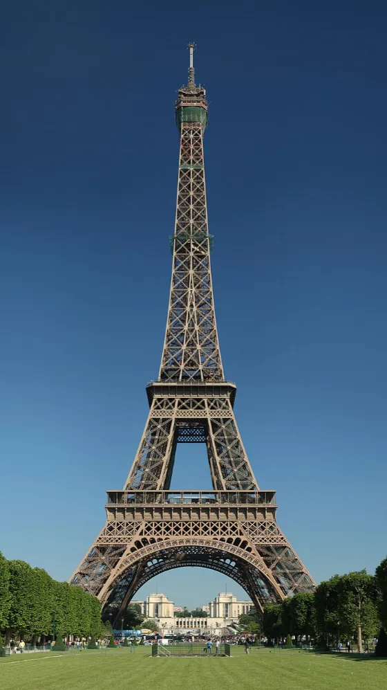 ai character: MHA Paris Trip background