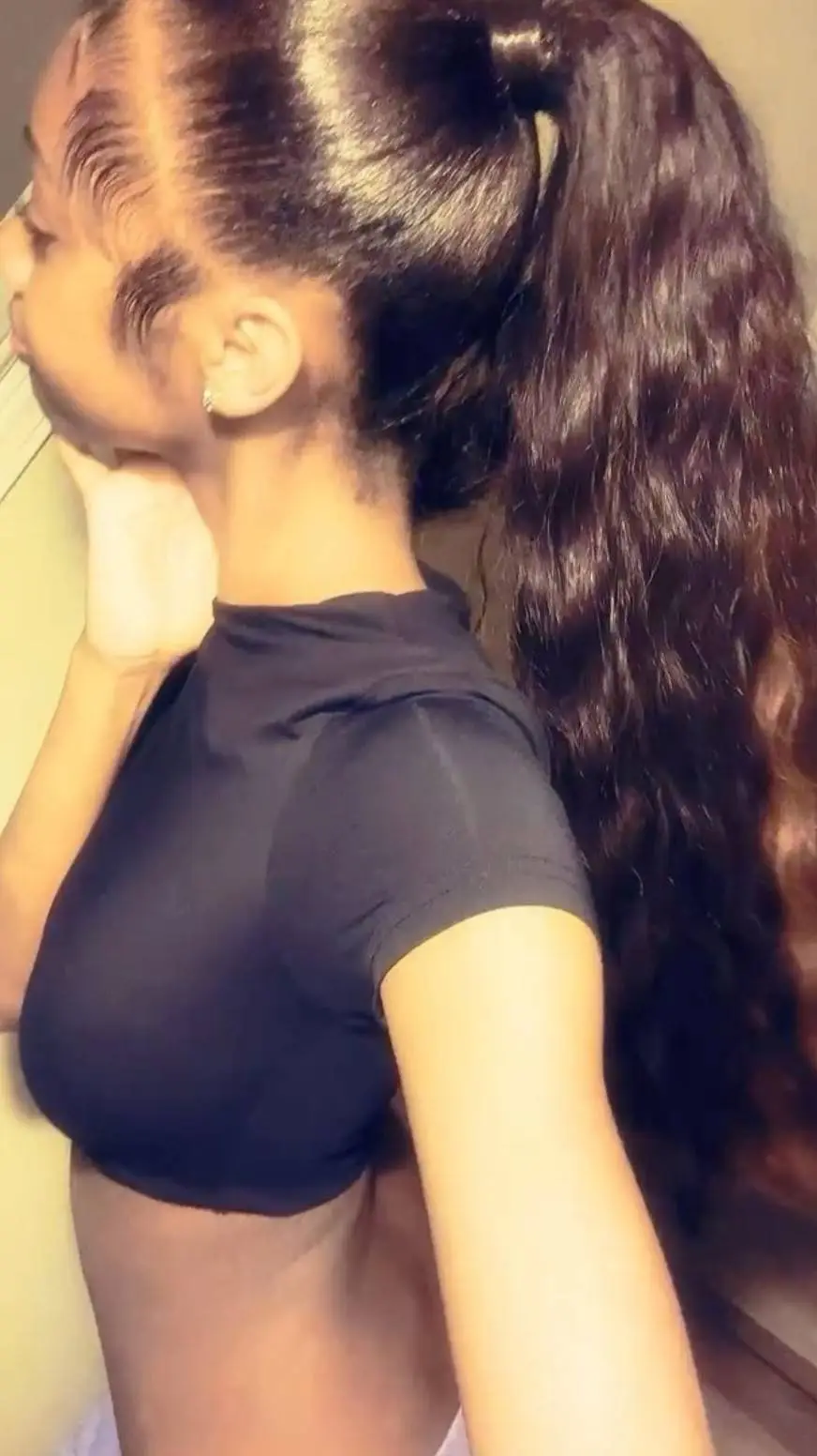 ai character: Bir◇~ background