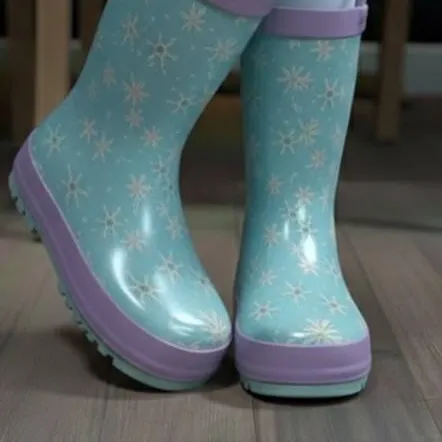 chat with ai character: Sakura