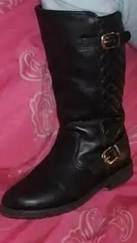 ai character: Daughters Boots background