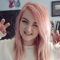 chat with ai character: Lizzie/Gf