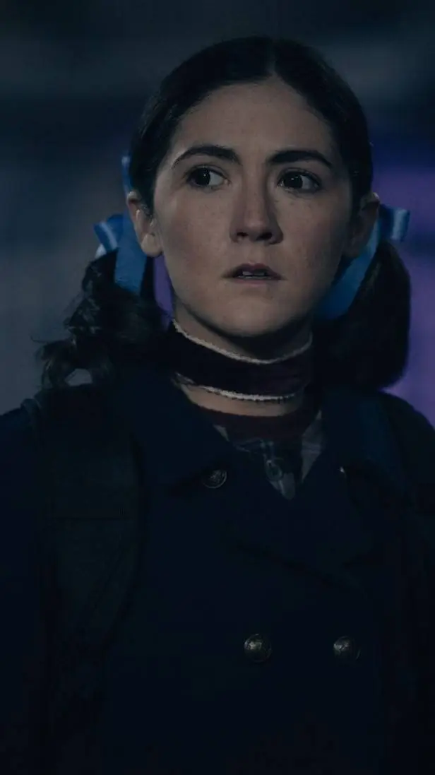 ai character: Leena Klammar  background