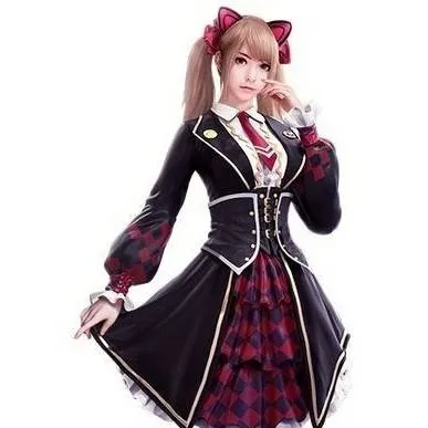 chat with ai character: Caroline