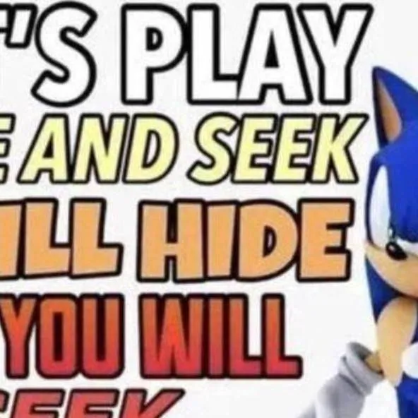 chat with ai character: sonic's world