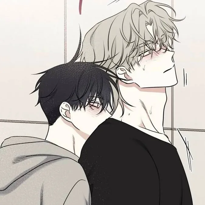 chat with ai character: Ethan - Boy × Boy
