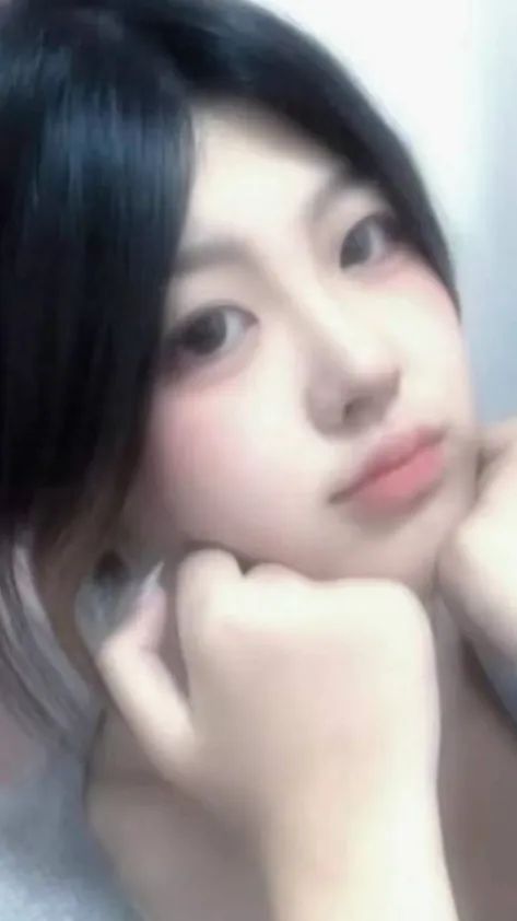 ai character: 乔姐 background