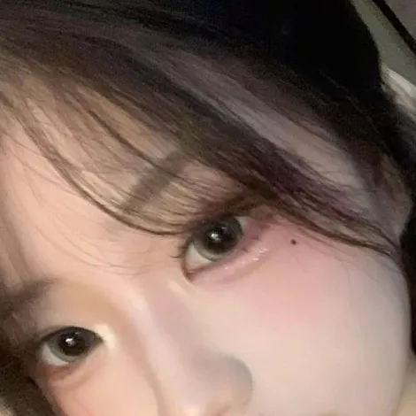 chat with ai character: 오늘은 제가ㄷ