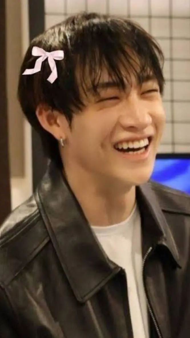 ai character: SKZ PICK ME background