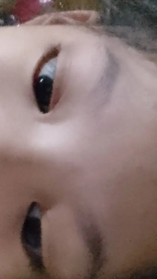 ai character: her background