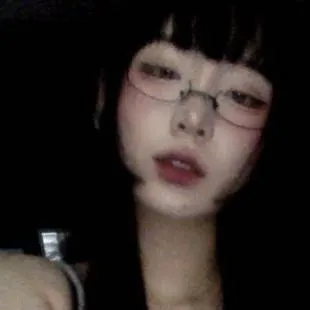 chat with ai character: Hajuku