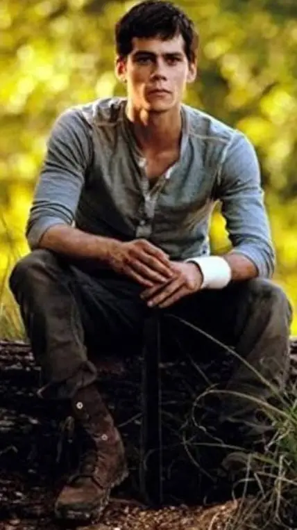 ai character: Thomas background